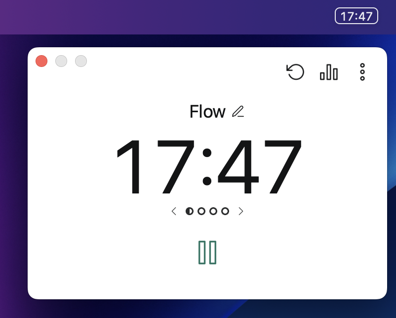 상단 메뉴바와 메인 인터페이스 또한 매우 간결하면서 직관적인 정보 제공을 함